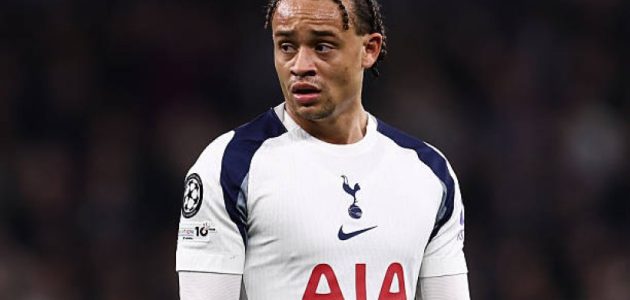 برشلونة يستبعد ضم سيمونز ويؤكد التركيز على تطوير المواهب المحلية